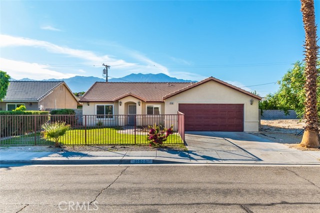 Image 5 of 6 For 31605 Neuma Drive