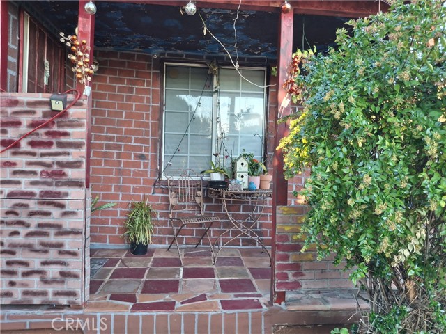 Detail Gallery Image 13 of 16 For 8024 Katherine, Panorama City,  CA 91402 - 2 Beds | 1 Baths