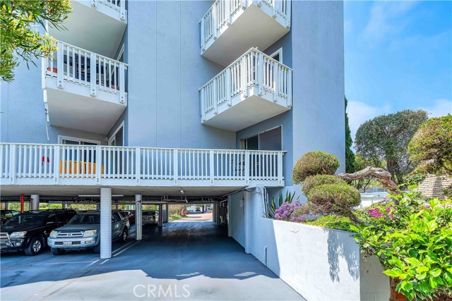 Detail Gallery Image 26 of 31 For 640 the Village #201,  Redondo Beach,  CA 90277 - 0 Beds | 1 Baths