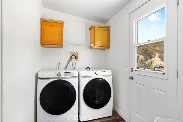 41605 De Portola Road, Temecula CA: https://media.crmls.org/medias/4b54240d-9e6a-4d62-8570-be49bf8334fb.jpg