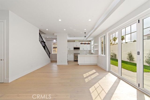 2406 Mathews Avenue, Redondo Beach, California 90278, 4 Bedrooms Bedrooms, ,3 BathroomsBathrooms,Residential,Sold,Mathews,SB21216691