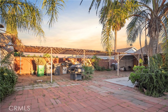 Image 19 of 23 For 24448 Dorner Dr