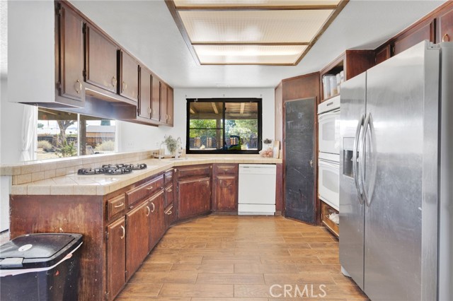 Detail Gallery Image 6 of 38 For 20357 Ituma, Apple Valley,  CA 92308 - 4 Beds | 2 Baths