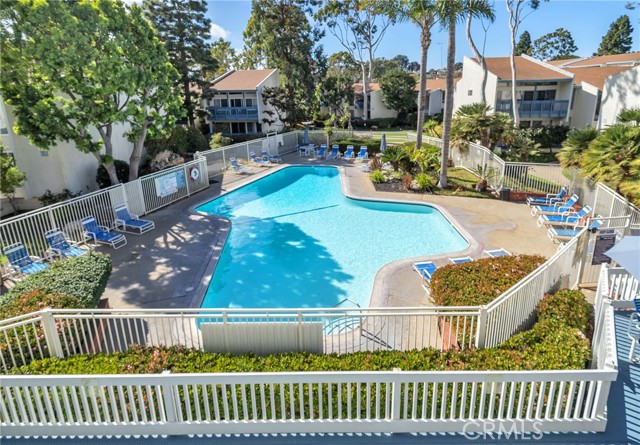 830 Camino Real, Redondo Beach, California 90277, 3 Bedrooms Bedrooms, ,2 BathroomsBathrooms,Residential,Sold,Camino Real,SB22033148