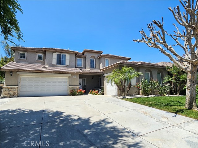 5833 Redhaven St, Eastvale, CA 92880