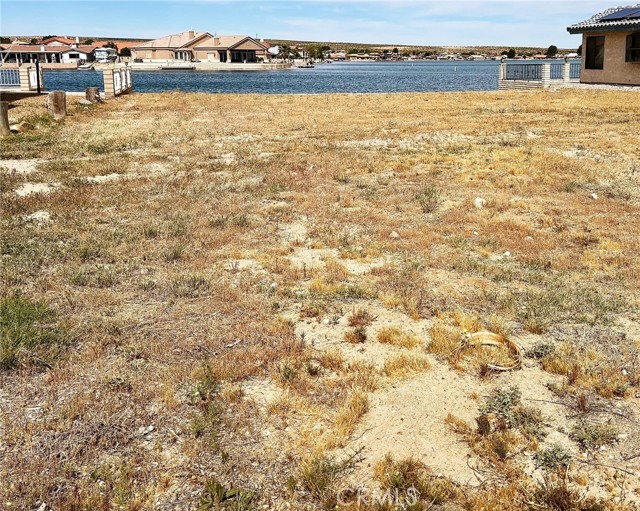 Detail Gallery Image 4 of 12 For 26322 Corona, Helendale,  CA 92342 - – Beds | – Baths