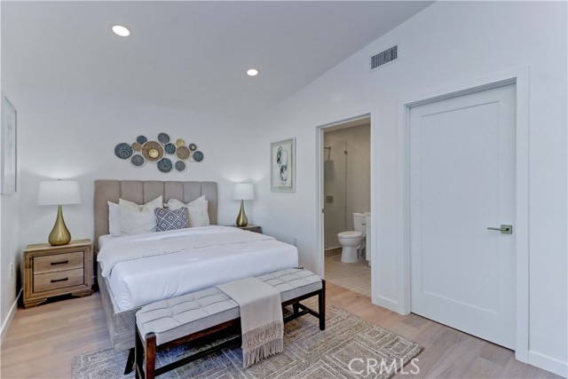 Image 28 of 40 For 5311 Cantante