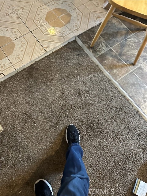 201 W Raymond Street, Compton CA: https://media.crmls.org/medias/4b59a4e4-4289-419b-bbe2-d0c2adf57dfb.jpg