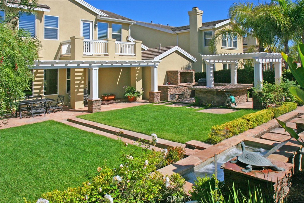 MLS #OC25175957 img 1