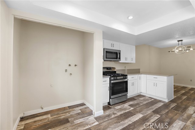 Detail Gallery Image 38 of 58 For 845 Daffodil Dr, Riverside,  CA 92507 - 3 Beds | 2 Baths