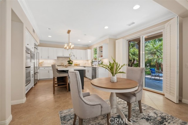 Detail Gallery Image 6 of 33 For 18742 Calera Ln, Huntington Beach,  CA 92648 - 4 Beds | 4/1 Baths