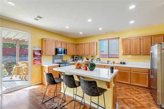 Detail Gallery Image 16 of 35 For 15158 Biltmore St, Adelanto,  CA 92301 - 4 Beds | 2/1 Baths