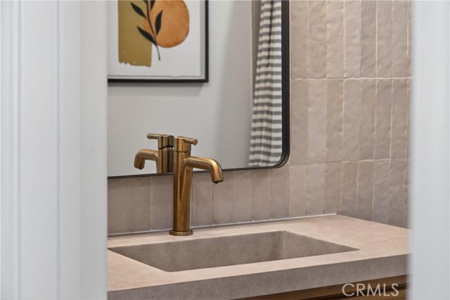 Detail Gallery Image 17 of 22 For 13972 Chelmsford, Westminster,  CA 92683 - 2 Beds | 1 Baths