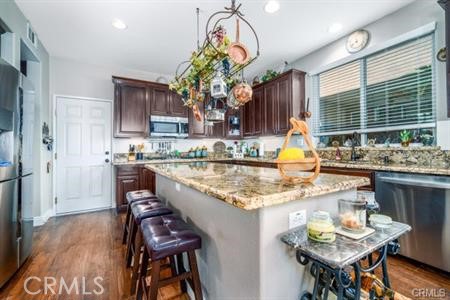 Detail Gallery Image 10 of 45 For 5 Ponte Brava, Lake Elsinore,  CA 92532 - 4 Beds | 3 Baths