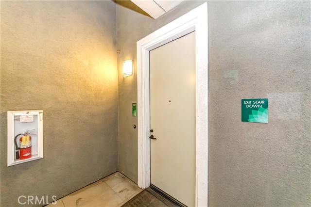 Detail Gallery Image 3 of 30 For 12842 Palm St #101,  Garden Grove,  CA 92840 - 2 Beds | 2/1 Baths
