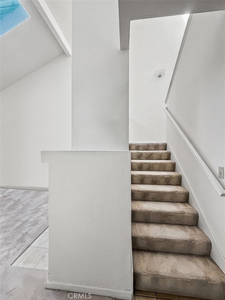 https://media.crmls.org/medias/4b5e043c-7295-4129-9833-7dd1bde81acd.jpg?preset=X-Large