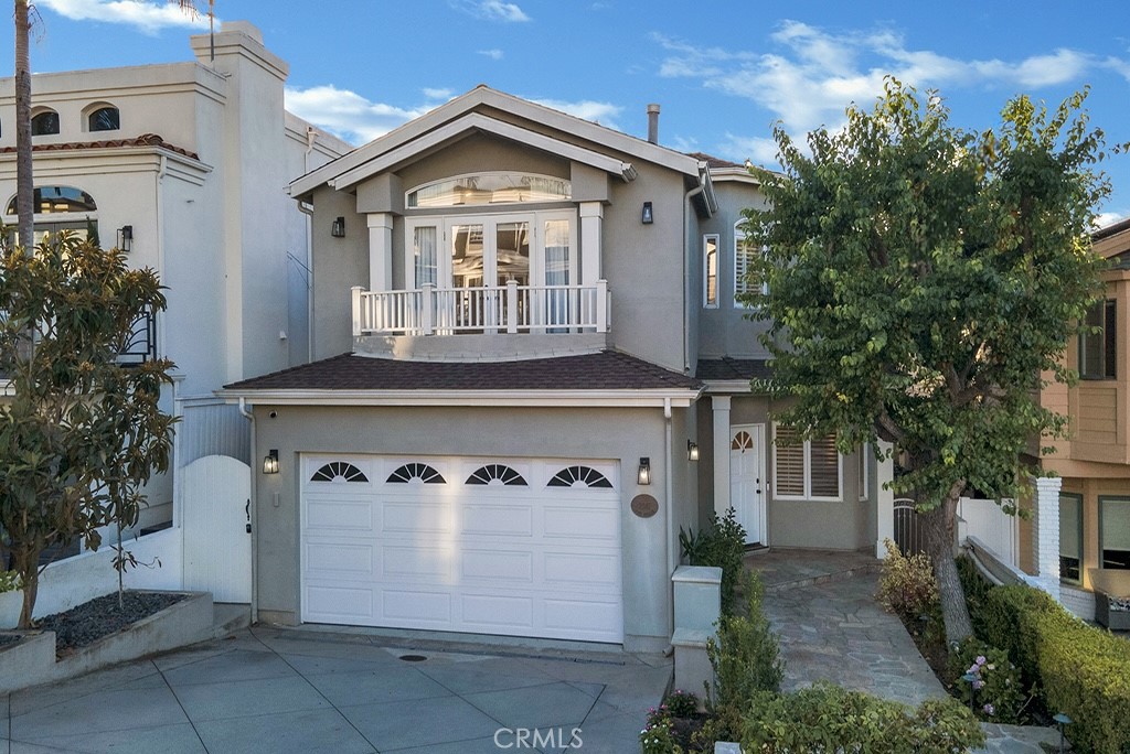 2317 Pine Avenue — image 1