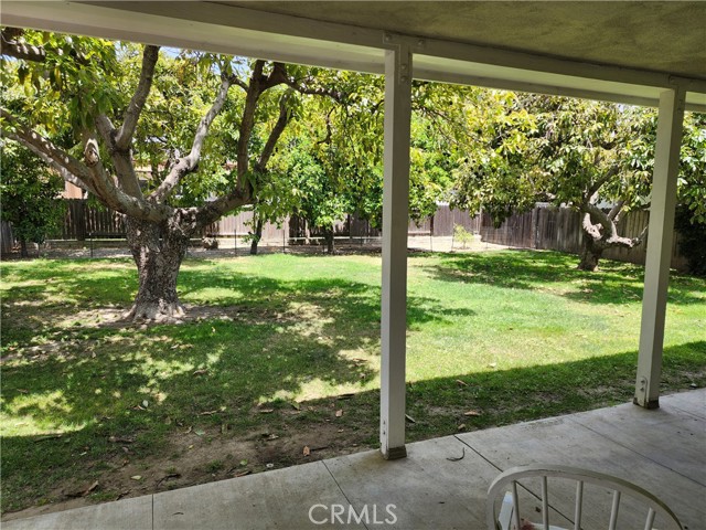 76 Nancy Street, Camarillo CA: https://media.crmls.org/medias/4b5f08fa-ff64-45df-9366-813a9f664a1a.jpg
