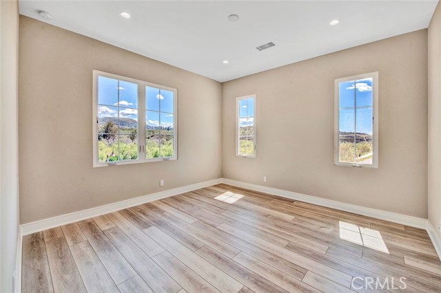 Detail Gallery Image 22 of 42 For 146 Toretta, Irvine,  CA 92602 - 4 Beds | 3 Baths