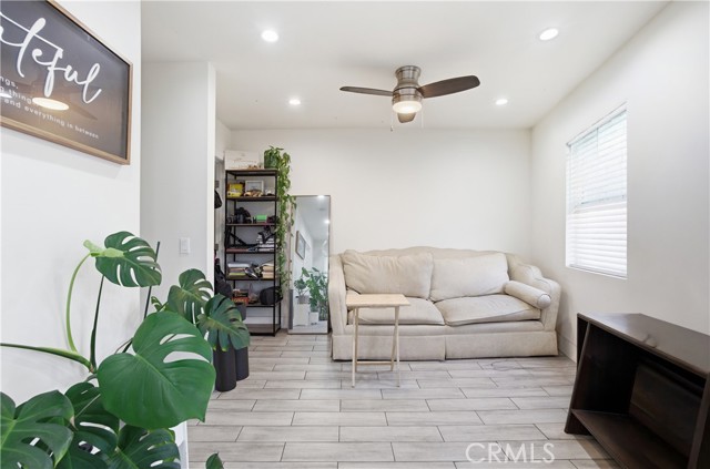 Image 16 of 26 For 8317 Whittier