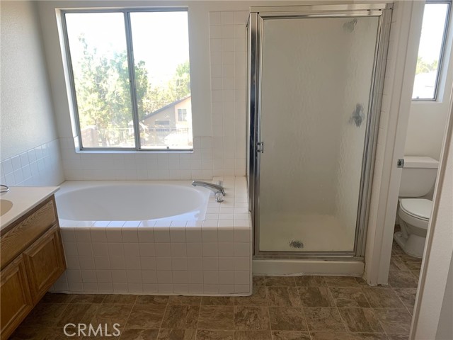 Detail Gallery Image 15 of 22 For 3205 Hyatt Rd, San Bernardino,  CA 92407 - 4 Beds | 3 Baths