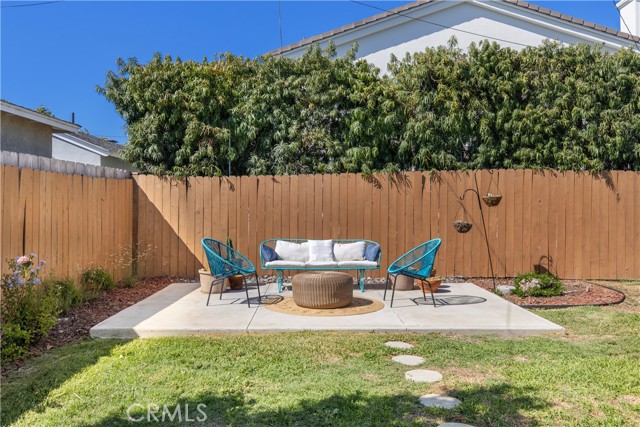 2505 Armour Lane, Redondo Beach, California 90278, 3 Bedrooms Bedrooms, ,2 BathroomsBathrooms,Residential,For Sale,Armour,SB24184436