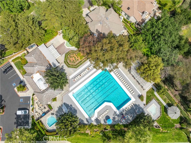 Detail Gallery Image 47 of 53 For 24526 Windsor Dr a,  Valencia,  CA 91355 - 3 Beds | 2/1 Baths