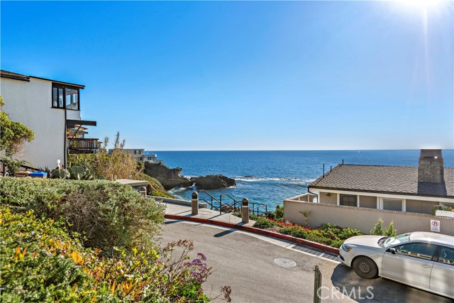 Detail Gallery Image 54 of 61 For 154 Pearl St, Laguna Beach,  CA 92651 - 3 Beds | 3 Baths