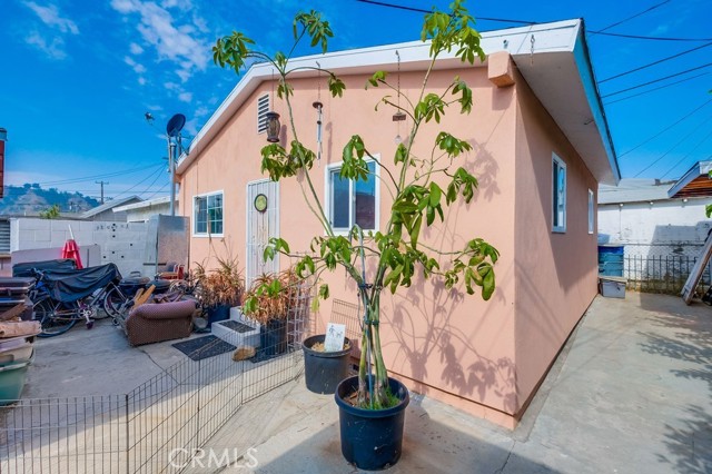 Detail Gallery Image 22 of 33 For 2663 Loosmore St, Los Angeles,  CA 90065 - 2 Beds | 1 Baths