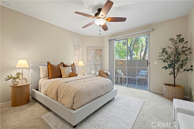 23839 Del Monte Drive, Valencia CA: https://media.crmls.org/medias/4b639479-ee0b-4f8c-827a-c0f0c7a22511.jpg