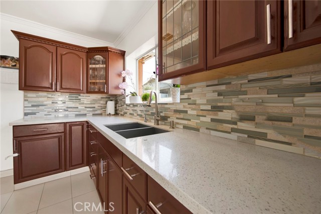 Detail Gallery Image 11 of 25 For 1318 N Alexandria Ave, Los Angeles,  CA 90027 - 3 Beds | 2 Baths