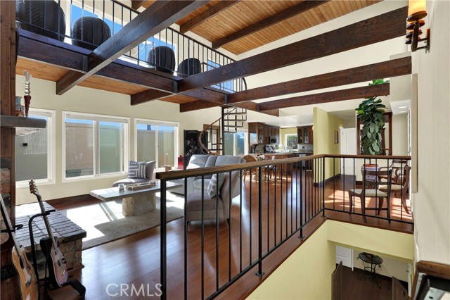 834 15th Street, Hermosa Beach CA: https://media.crmls.org/medias/4b64f432-8781-4dbd-8af8-cfed9a857484.jpg