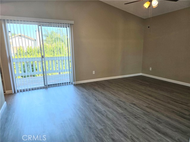 Detail Gallery Image 14 of 21 For 1711 Glenview Dr, Perris,  CA 92571 - 3 Beds | 3 Baths