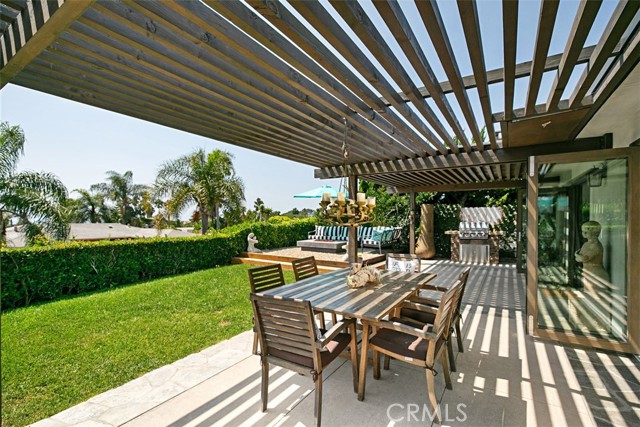 Detail Gallery Image 33 of 39 For 228 Ledroit St, Laguna Beach,  CA 92651 - 4 Beds | 3/1 Baths