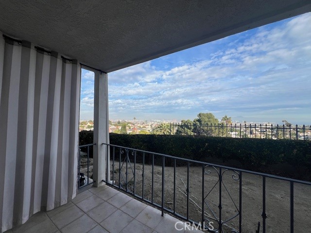 Detail Gallery Image 11 of 32 For 2020 S Western Ave #7,  San Pedro,  CA 90732 - 2 Beds | 2 Baths