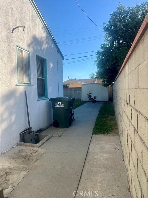 6072 Mckinley Ave. photo 3
