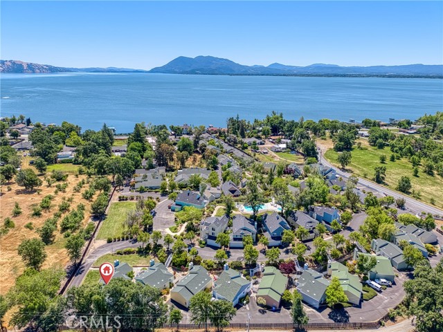 3498 Marina W Drive, Lakeport CA: https://media.crmls.org/medias/4b680e7f-a5e9-4fde-b584-f0ffba458043.jpg
