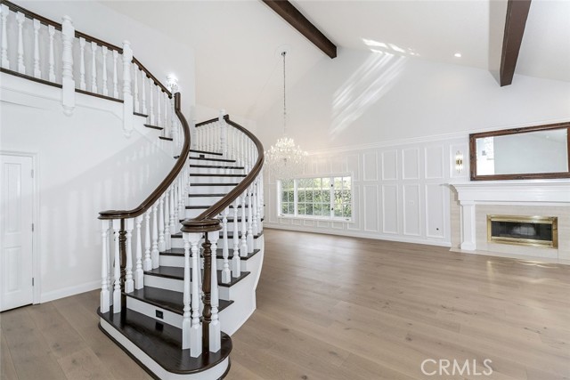 6037 Little Oak Lane, Woodland Hills CA: https://media.crmls.org/medias/4b682ca7-d8f5-4074-ab34-8c29ea9d0723.jpg
