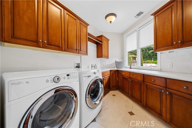Detail Gallery Image 37 of 75 For 1502 Paseo La Cresta, Palos Verdes Estates,  CA 90274 - 6 Beds | 5/1 Baths