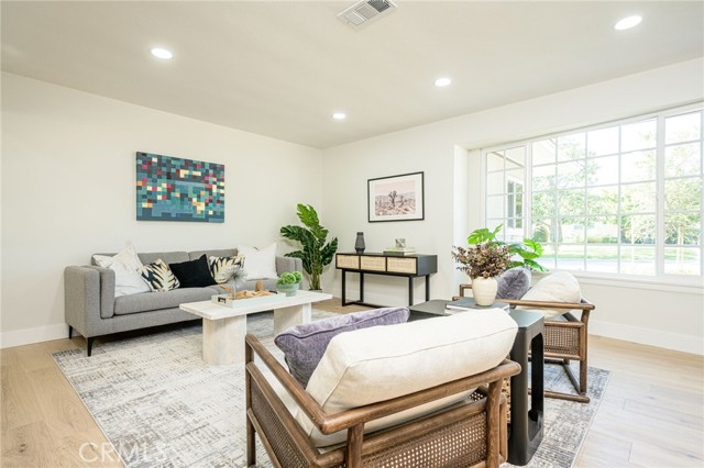 Detail Gallery Image 12 of 37 For 540 Hacienda Dr, Monrovia,  CA 91016 - 4 Beds | 2 Baths