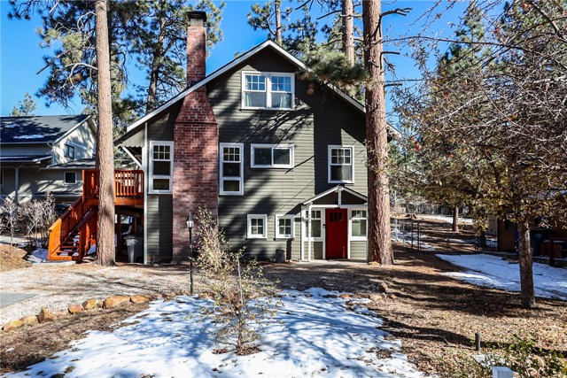 Detail Gallery Image 1 of 49 For 195 Elgin Rd, Big Bear Lake,  CA 92315 - 3 Beds | 2 Baths