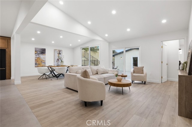 Detail Gallery Image 3 of 61 For 11410 Reseda Bld, Porter Ranch,  CA 91326 - 4 Beds | 3/1 Baths