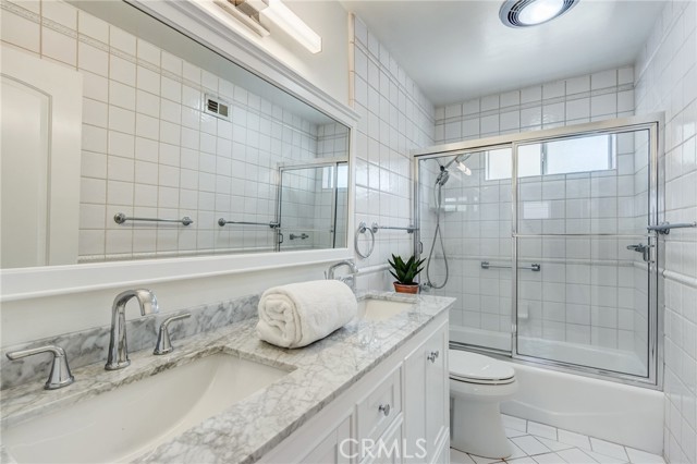 2270 W 231st Street, Torrance CA: https://media.crmls.org/medias/4b6e0e08-a28b-4e1b-a354-a39d73eec740.jpg