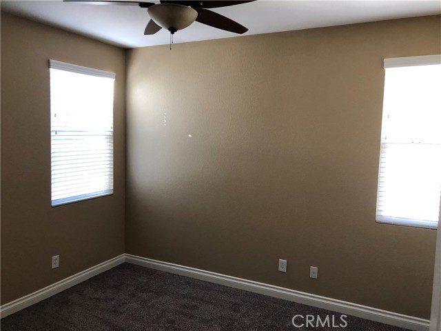 Detail Gallery Image 33 of 44 For 25056 Driftoak, Murrieta,  CA 92562 - 3 Beds | 2/1 Baths