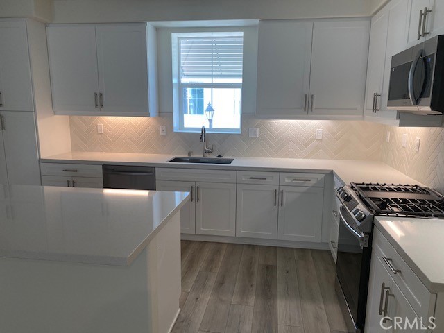 1369 Wingfoot, Carson CA: https://media.crmls.org/medias/4b6ef5f3-4ce3-4c66-9bb0-114595d059d4.jpg