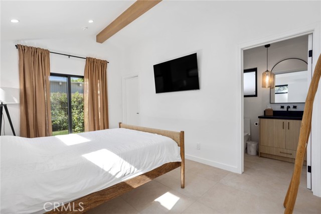 5519 Simpson Avenue, Valley Village CA: https://media.crmls.org/medias/4b6f10cf-cb5d-40f4-9aad-79aab7474bba.jpg