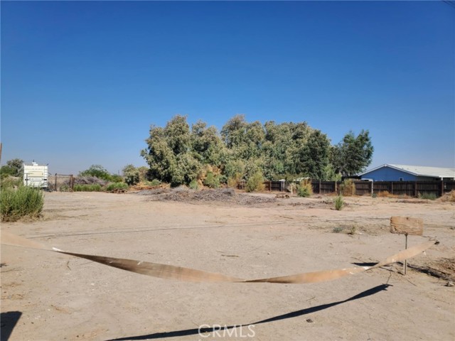 14983 S Neighbours Boulevard, Blythe CA: https://media.crmls.org/medias/4b707555-814a-4160-8015-9d4e43bffd52.jpg