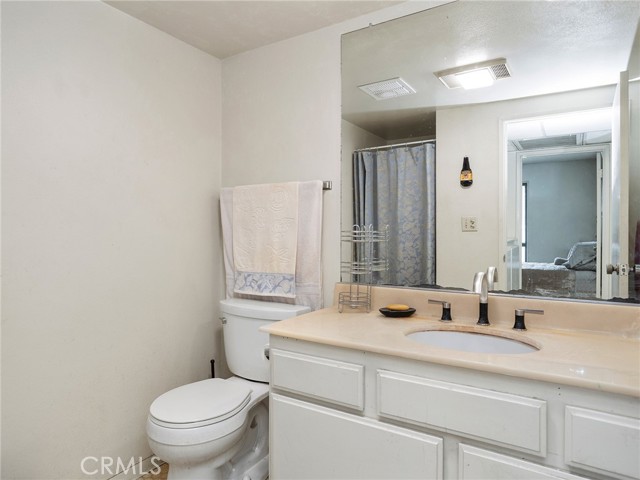 Detail Gallery Image 26 of 43 For 222 N Rose St #203,  Burbank,  CA 91505 - 1 Beds | 2 Baths