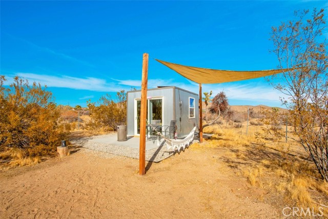 59427 La Crescenta Drive, Yucca Valley CA: https://media.crmls.org/medias/4b71499d-1a91-4c64-83df-3614d985f559.jpg