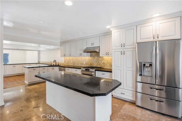 Detail Gallery Image 17 of 49 For 23 Foxglove Way, Irvine,  CA 92612 - 4 Beds | 2/1 Baths